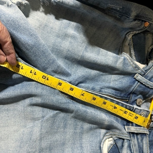 JUDY BLUE Los Angeles 16w high rise straight fit light wash distressed jeans EUC - Picture 8 of 16